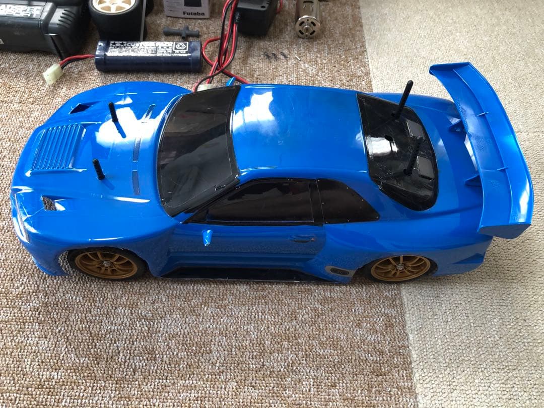 タミヤ　RCカー　1/10 CALSONIC SKYLINE GT-R R34