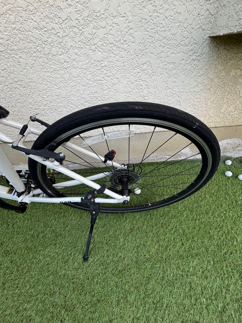 クロスバイク　ホワイト