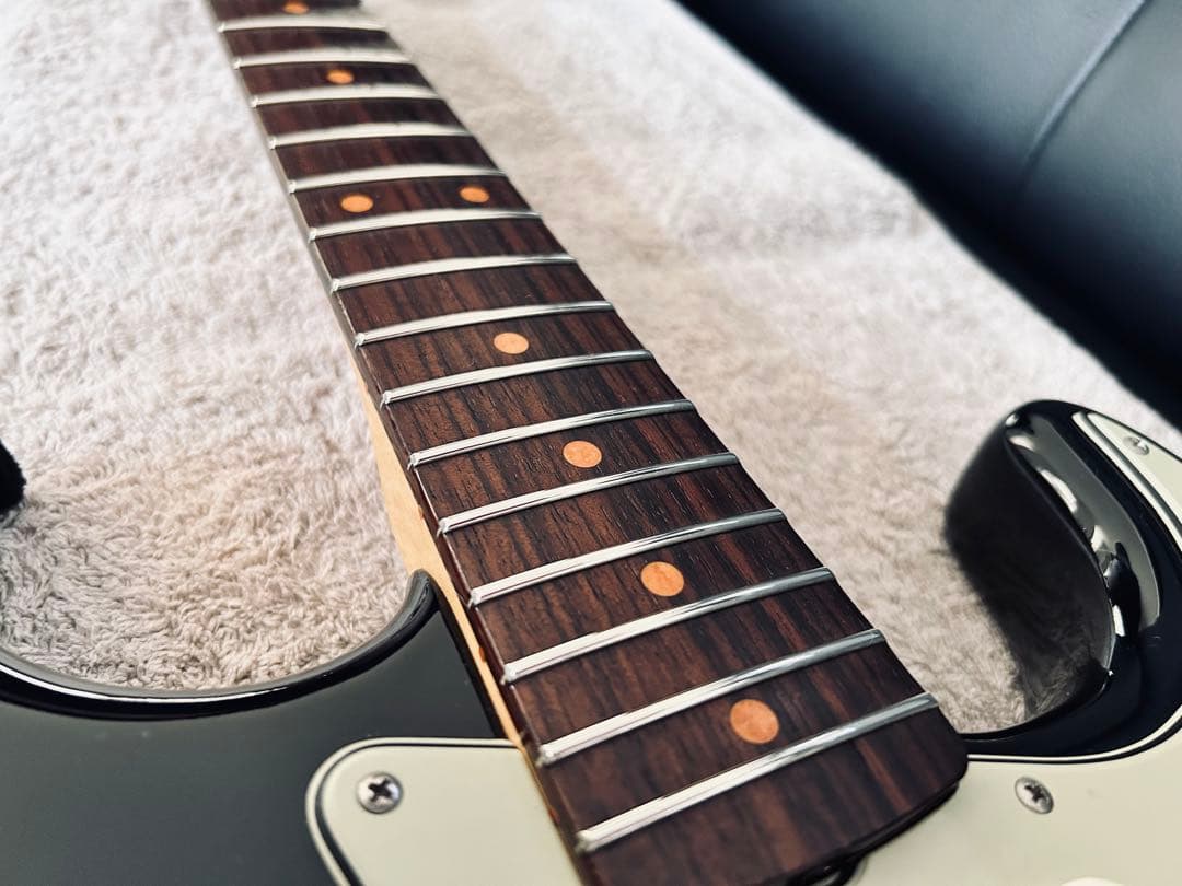 激鳴り個体 75万円相当 1959 Stratocaster ストラップ付