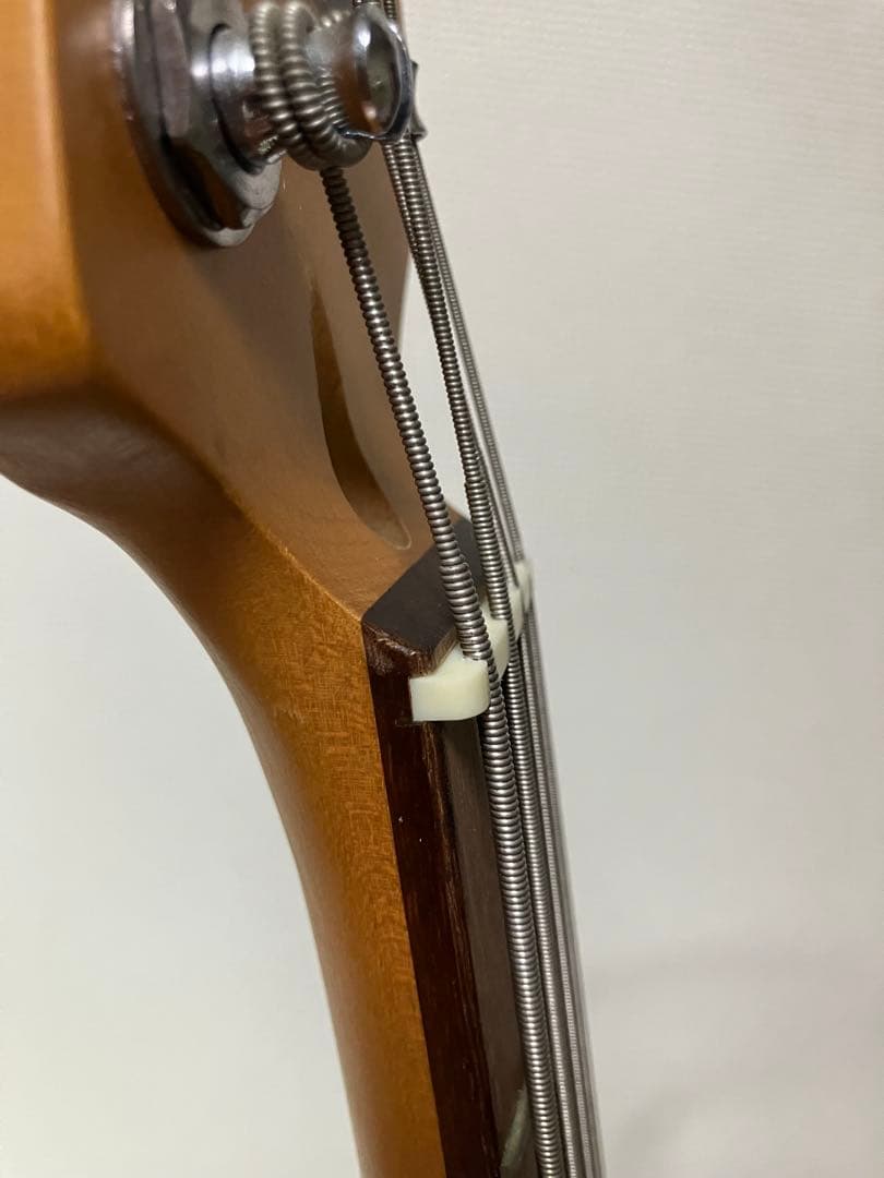 ヴォックスVOX APACHE-1Bアンプ内蔵エレキベース美品リズムマシン内蔵