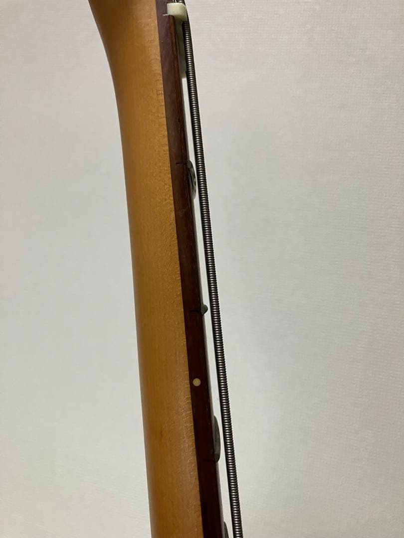 ヴォックスVOX APACHE-1Bアンプ内蔵エレキベース美品リズムマシン内蔵