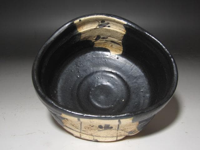 【セール】★　時代　黒織部茶碗　曙　裏千家　十一代　玄々斎の花押★x461