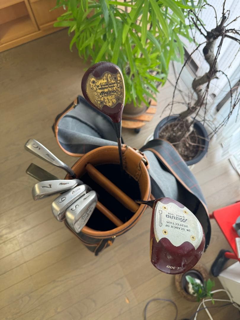 レディース　ゴルフバッグ　トラサルディ　ハーフセット