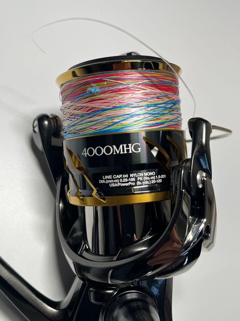 シマノ 20 TWIN POWER 4000MHG スピニングリール