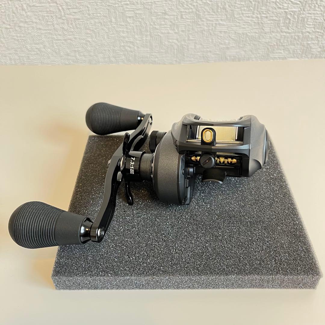 アブガルシア レボビースト 40-HS バリアルハンドル117 varial