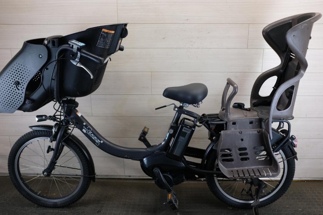 電動自転車ヤマハPAS　KISS　20インチ3段15.4Ah（4点灯）充電器あり