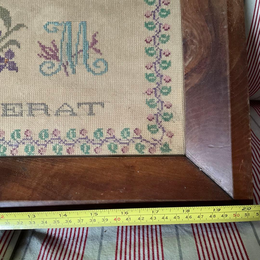 刺繍 フランス アンティーク サンプラー フレーム 1882年 ガラス入り額装