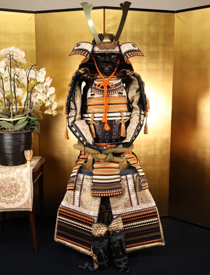BY02　甲冑　具足　黒胴当世素掛 緋縅　鎧櫃付き　等身大　現代鎧　兜　武具