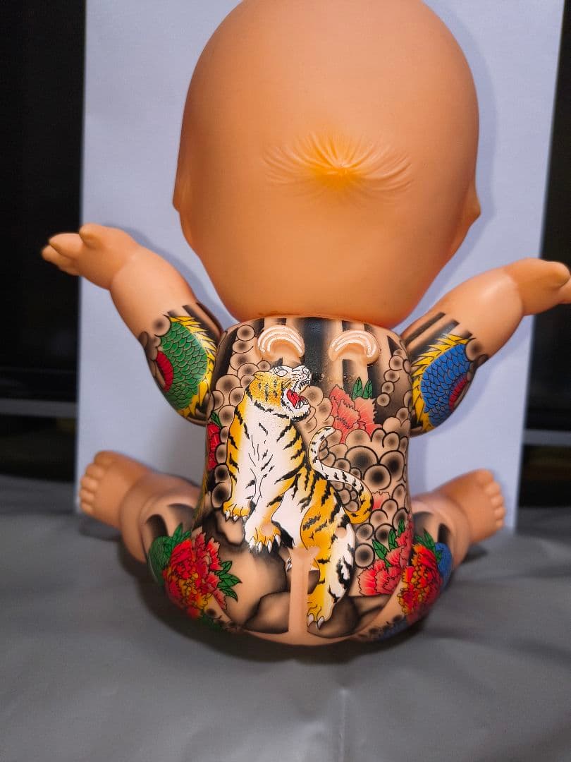 カラー刺青キューピー28cm