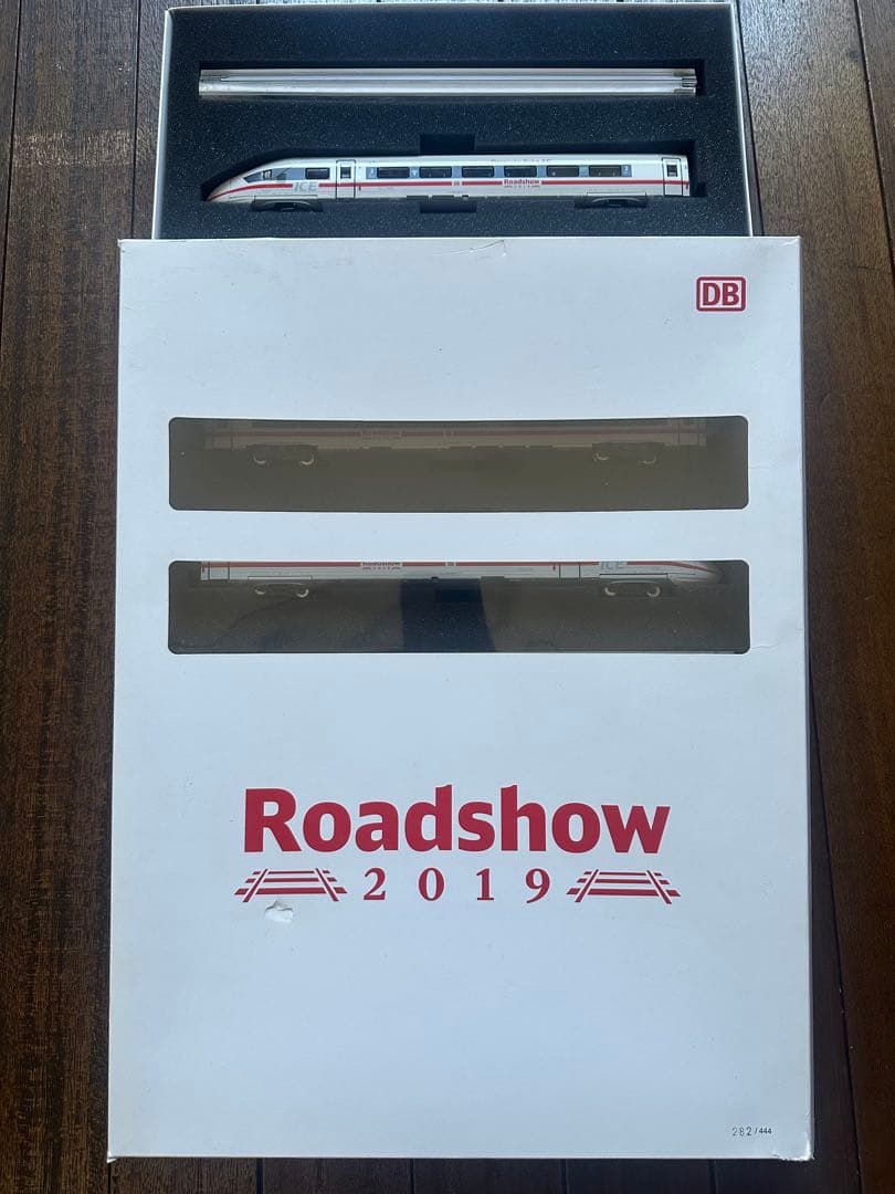 【限定品】ドイツ鉄道　ICE 4 高速度列車モデル 4両セット