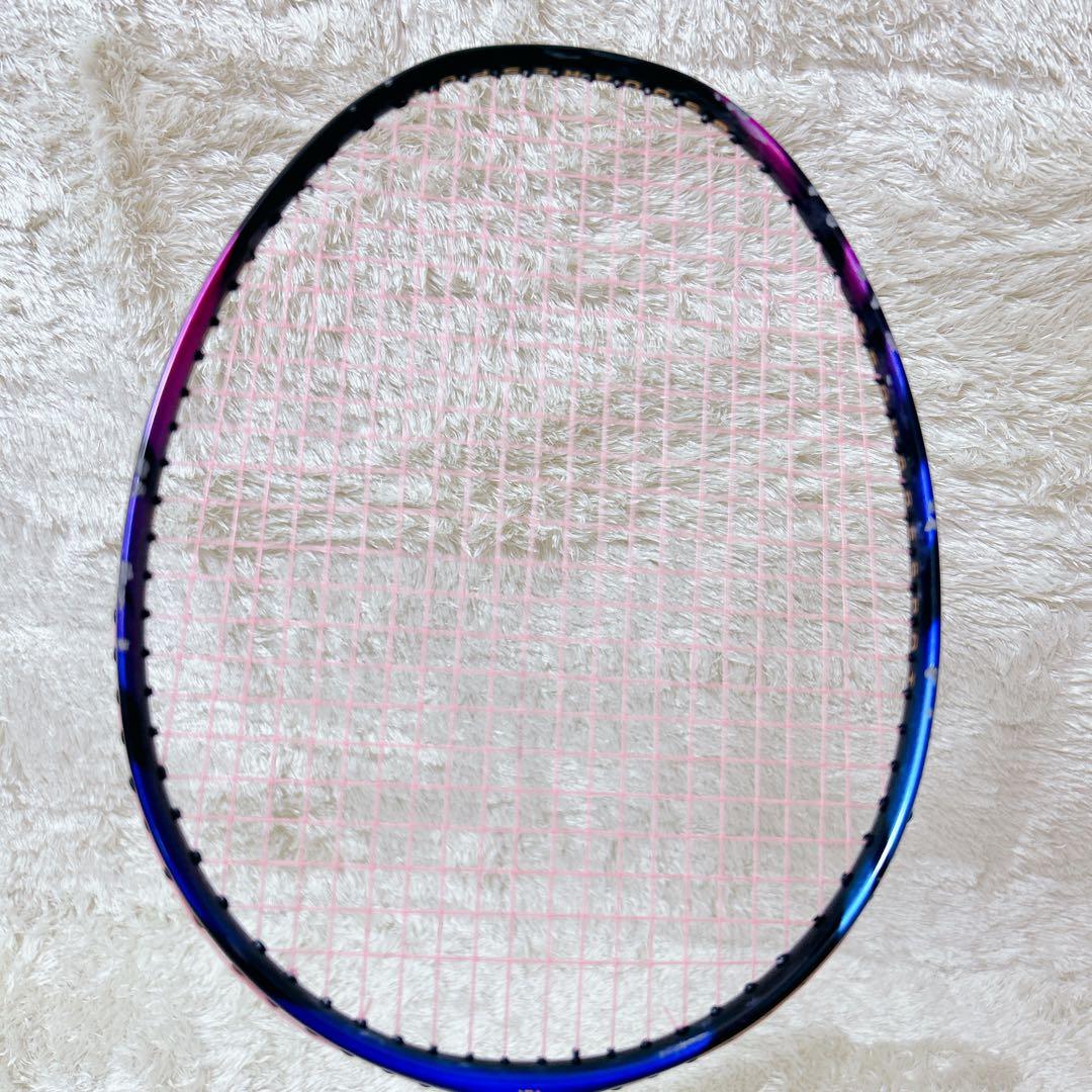 YONEX バトミントンラケットISOMETRIC PRO 800 3UG4