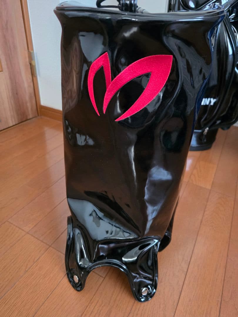 週末限定 MASTER BUNNY EDITION スタンド式キャディバッグ