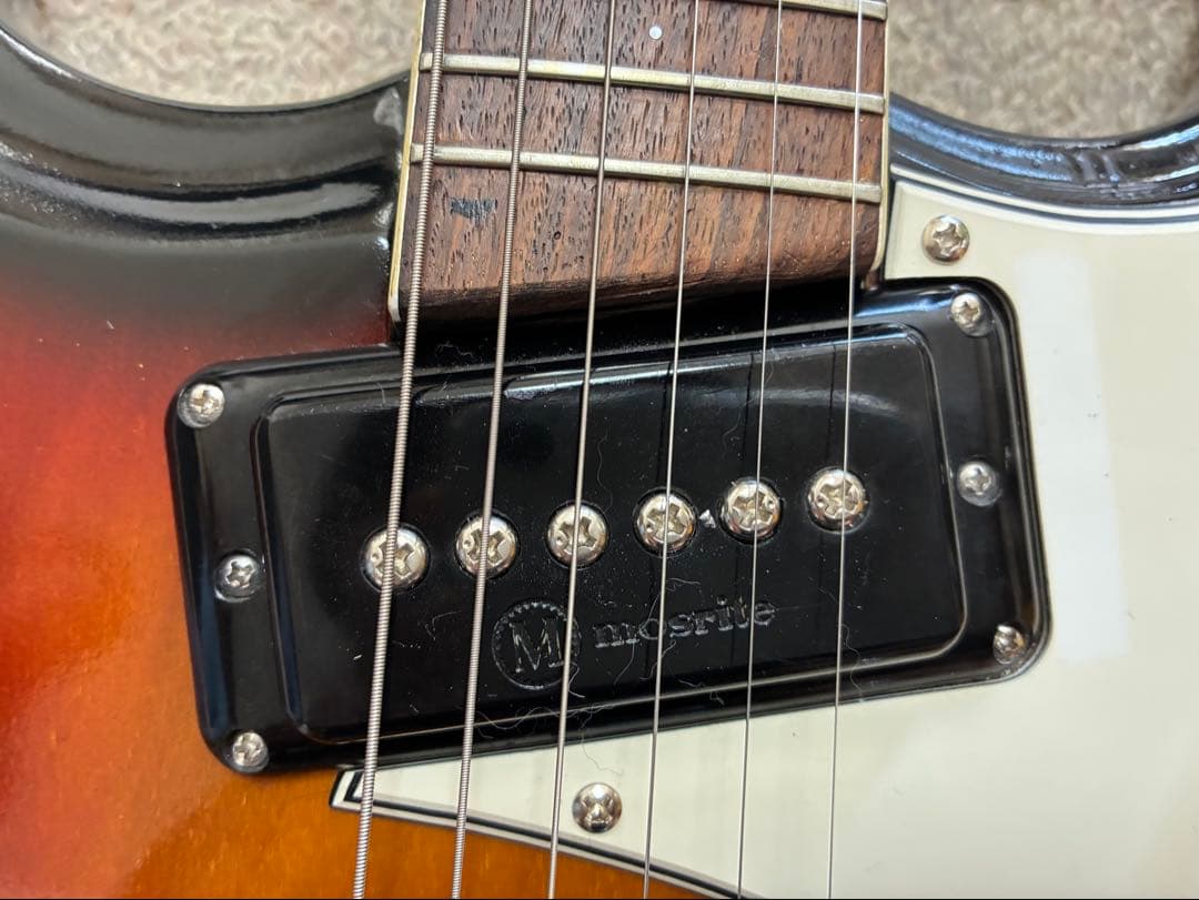 ■モズライトギター Mosrite of California 演奏動画あり！