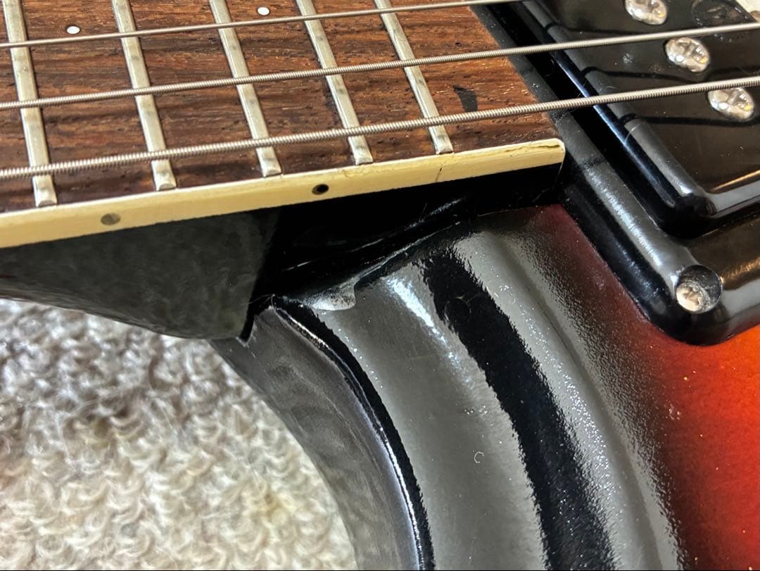 ■モズライトギター Mosrite of California 演奏動画あり！