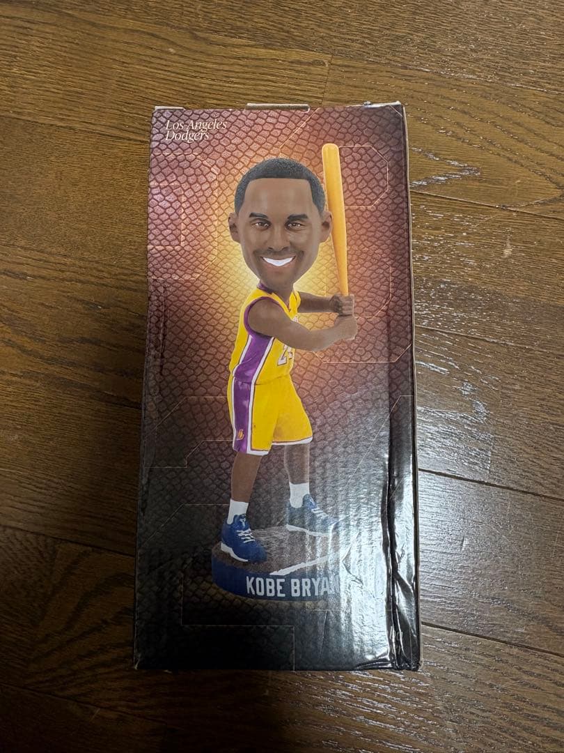 Kobe Bryant ボブルヘッドフィギュア ドジャースコラボ 8/8