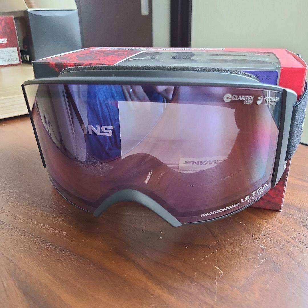 スワンズ　スキー•スノボ　調光ゴーグル
