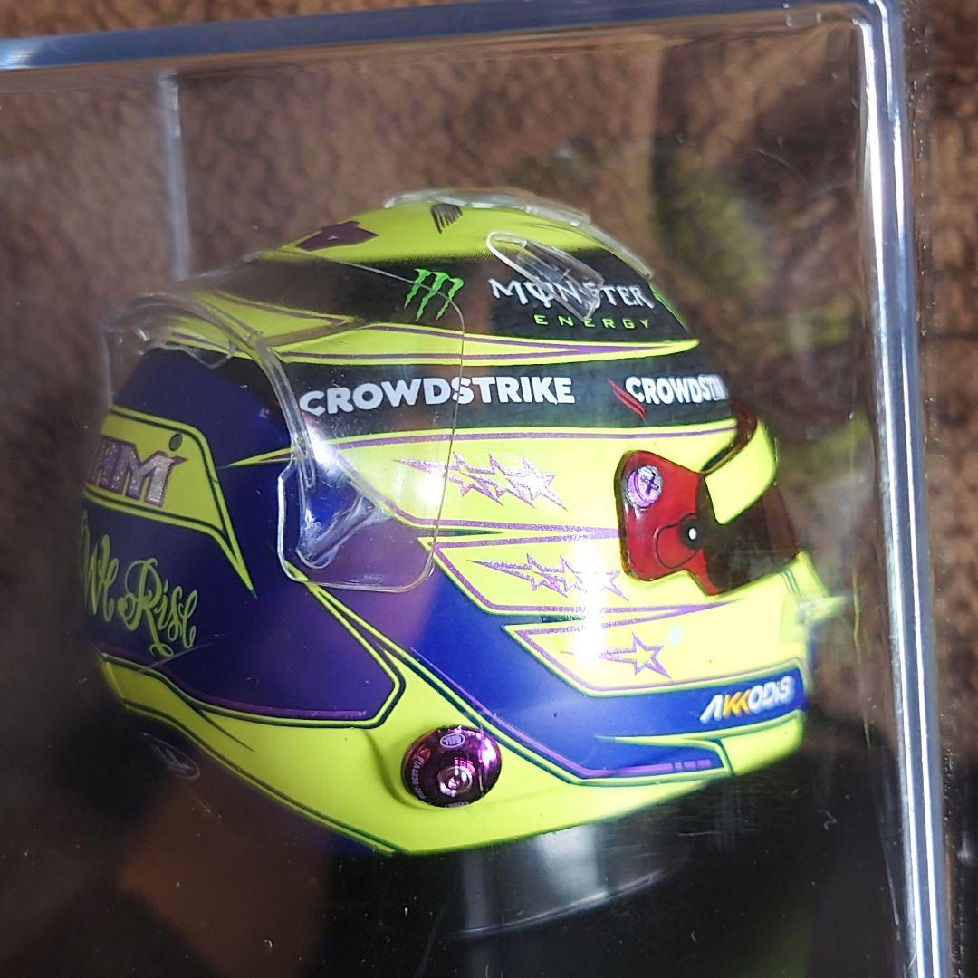 スパーク★美品ヘルメット模型★ルイス・ハミルトン2022メルセデスAMG送料無料