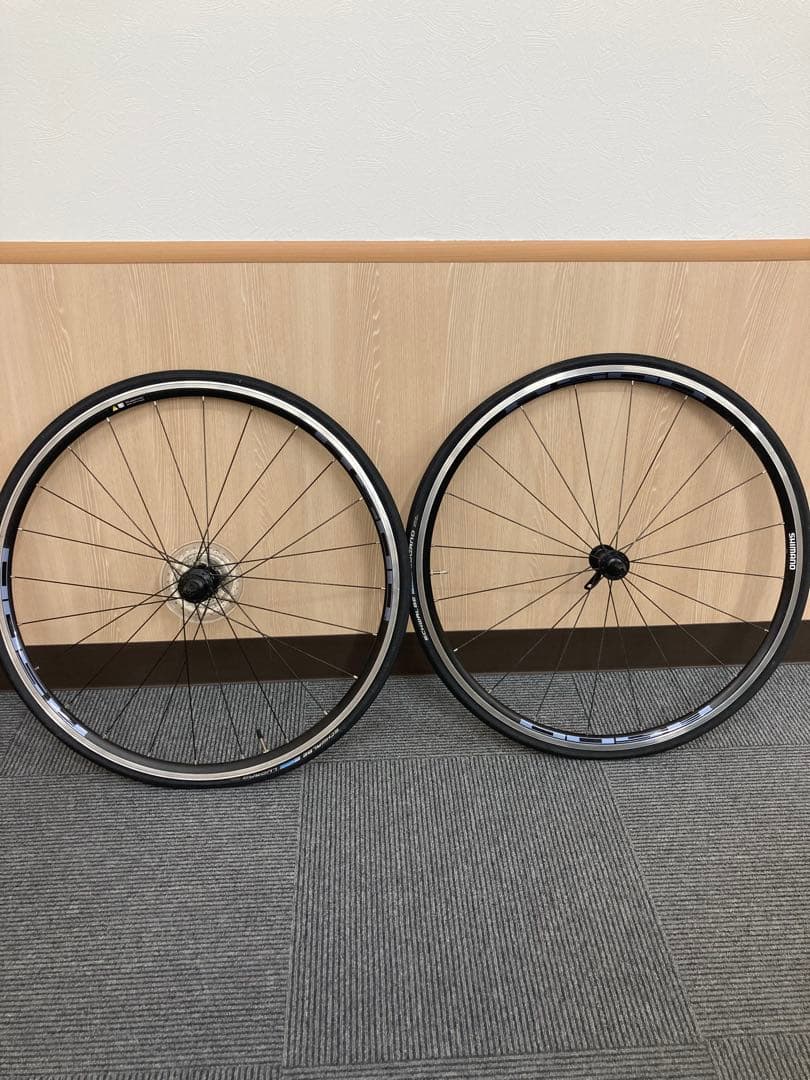 【美品】SHIMANO シマノ 前後ホイールWH-R501 シュワルベタイヤ付⭐︎