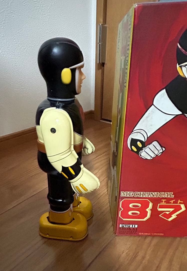 BILIKEN MECHANICAL 8マン フィギュア　ブリキ玩具