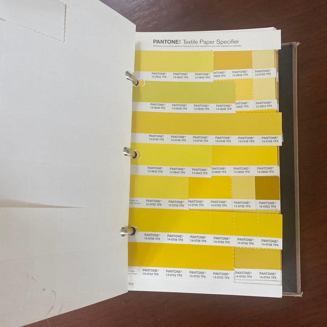 その他 PANTONE for fashion and  COLOR CARD