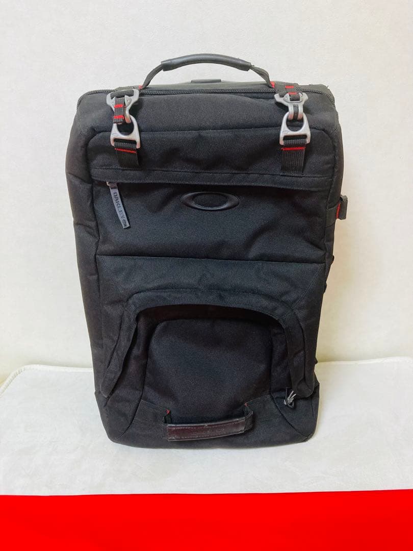 オークリー　OAKLEY　キャリーバッグ　キャリーケース　スーツケース　約33L