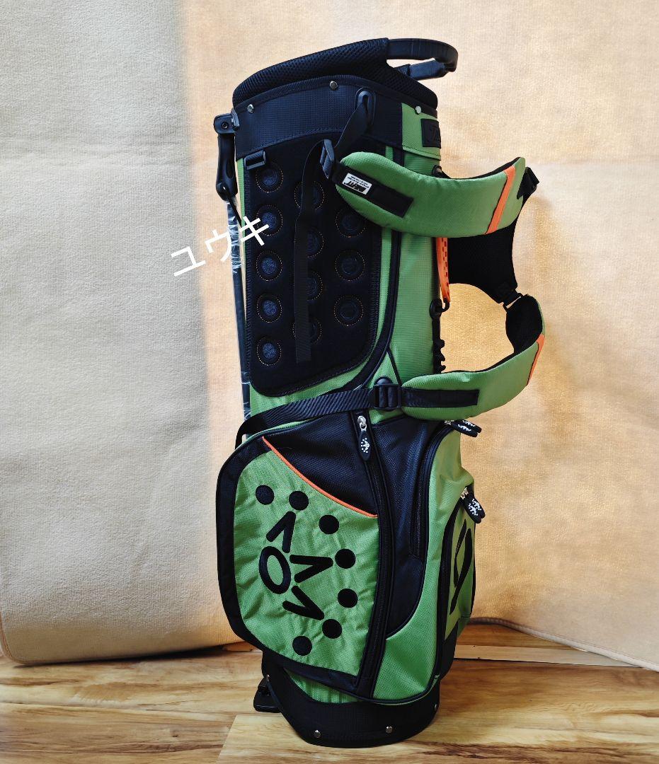 スタンド式キャディバック　マスターズ記念モデルと同じカラーデザイン　軽量モデル