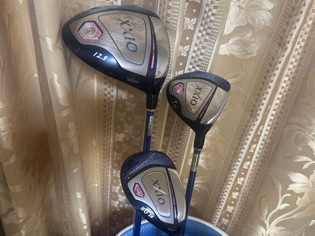 美品！ゼクシオ テン レディース 　豪華 16点　XXIO 10 ゴルフセット