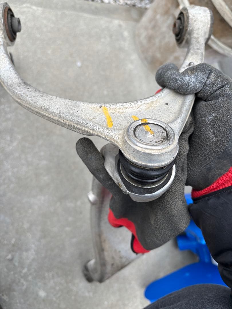 30後期セルシオフロント純正アッパーアーム