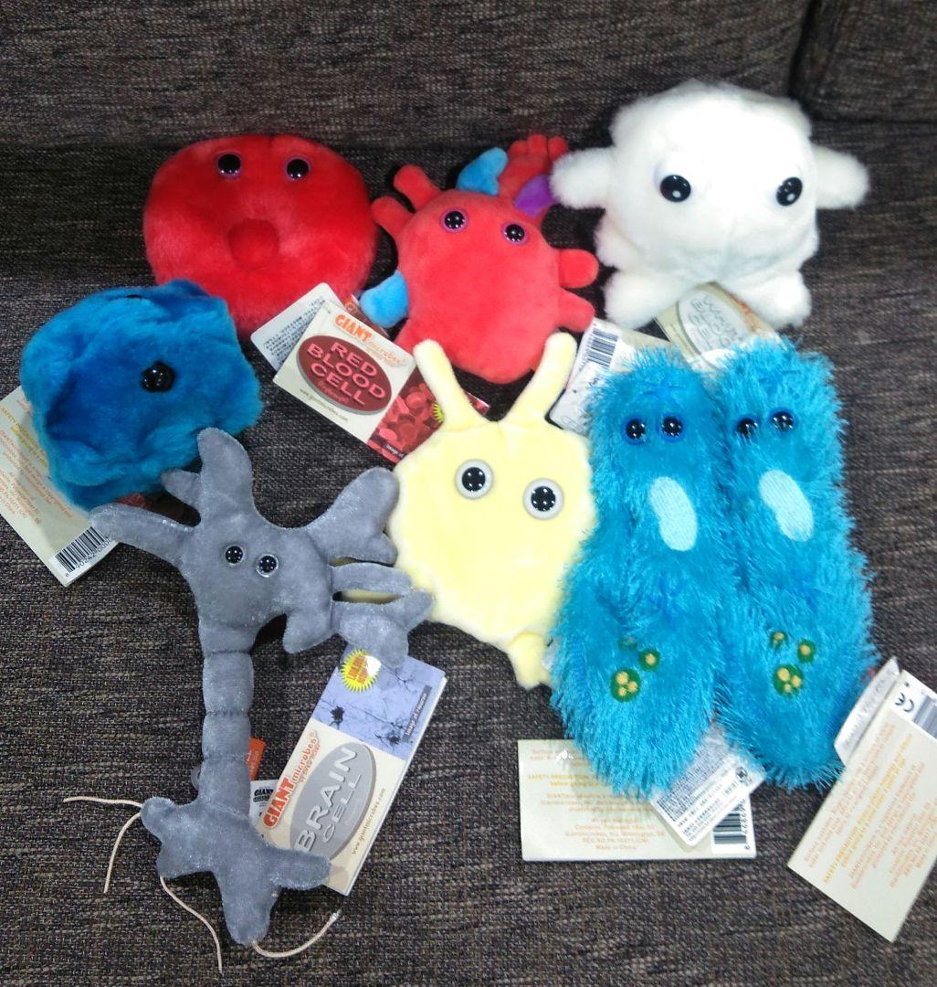 ジャイアントマイクロブス　ぬいぐるみ　キーホルダー　大・小　まとめ売り　58個