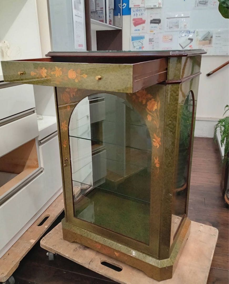 希少品❗コレクションボード　象嵌　ガラス　飾り棚　北九州市福岡市限定