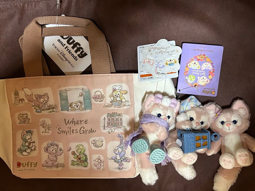 ダッフィーフレンズ　トートバッグ　リーナベル　ぬいぐるみ　ストラップ