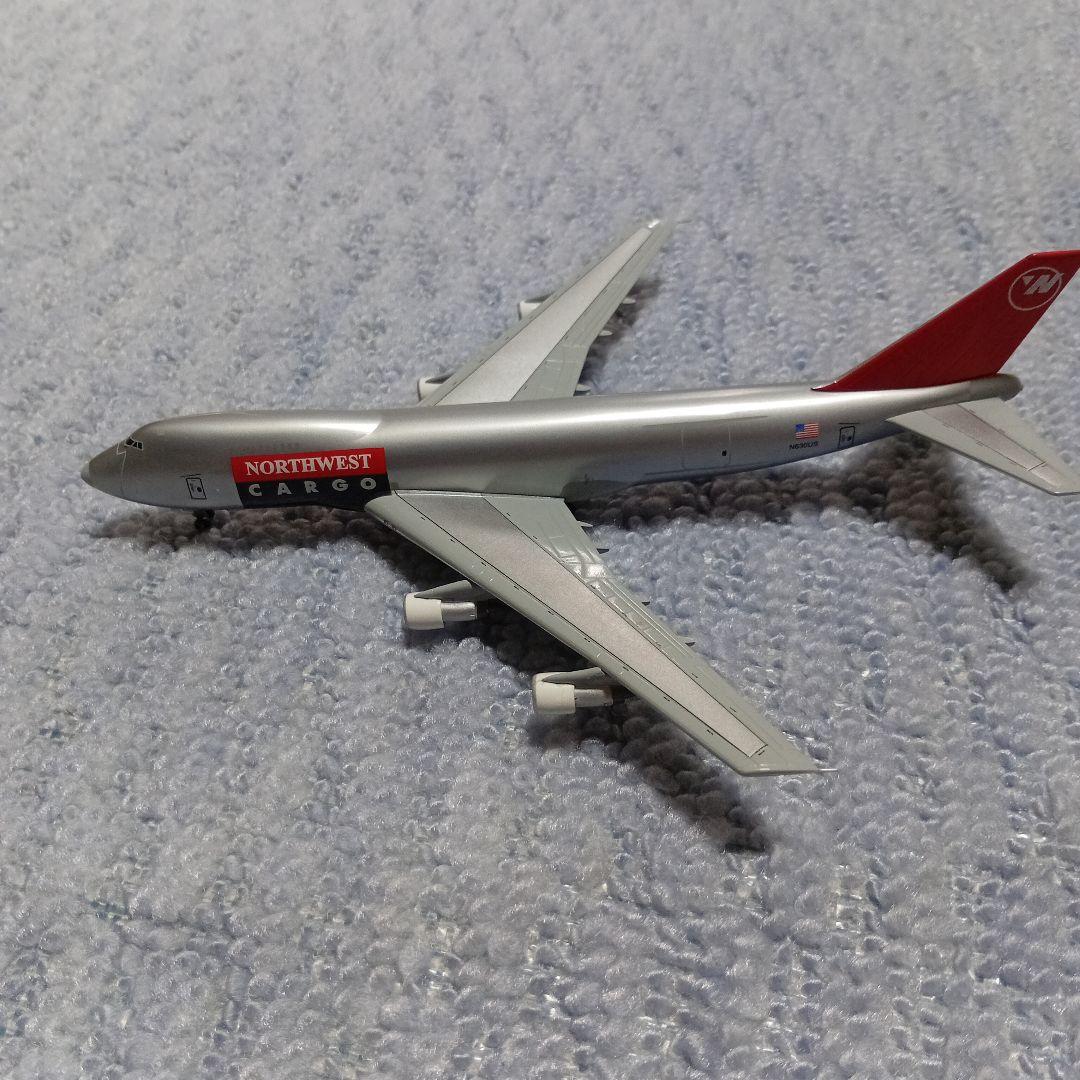 航空機・ヘリコプター NORTHWEST AIRLINES B747-2J9F 1/400