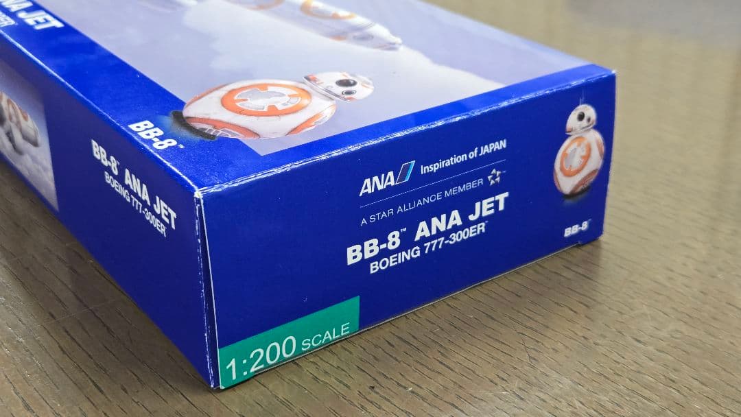 ANA BB-8 1/200 スターウォーズ BOEING 777