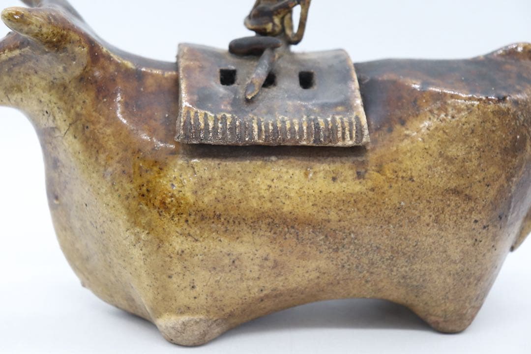 中国　磁州窯　黄釉　牛童子型香炉　送料込み250621