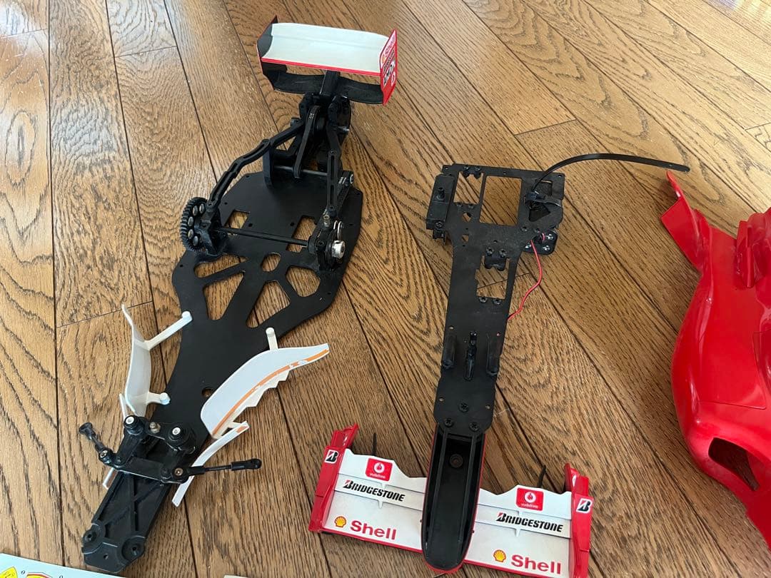 【廃盤品】週刊フェラーリ　ラジコンカー プラモデル　1〜100巻セット