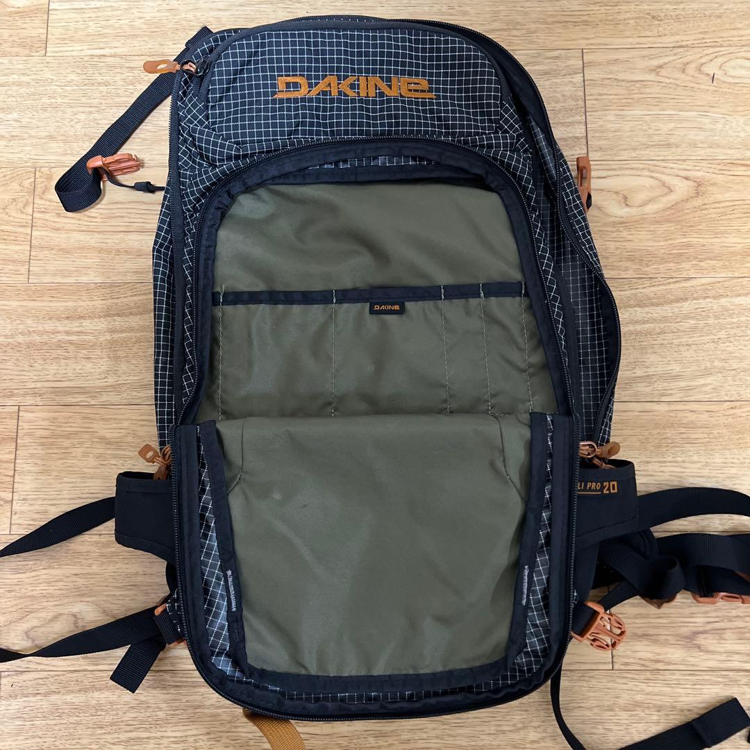 DAKING HELI PRO 20 スノーボードバッグ