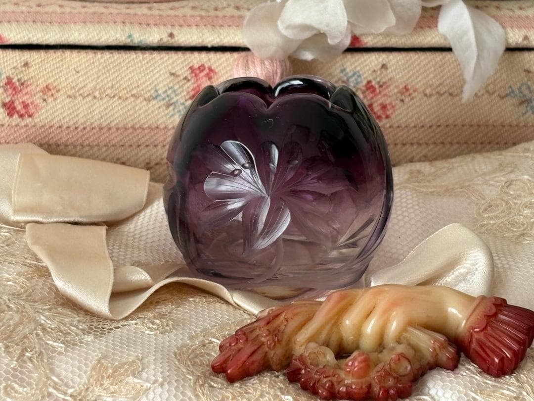 ✨最終出品✨★美品★　モーゼル　アメジストガラス　花瓶　置物　アンティーク