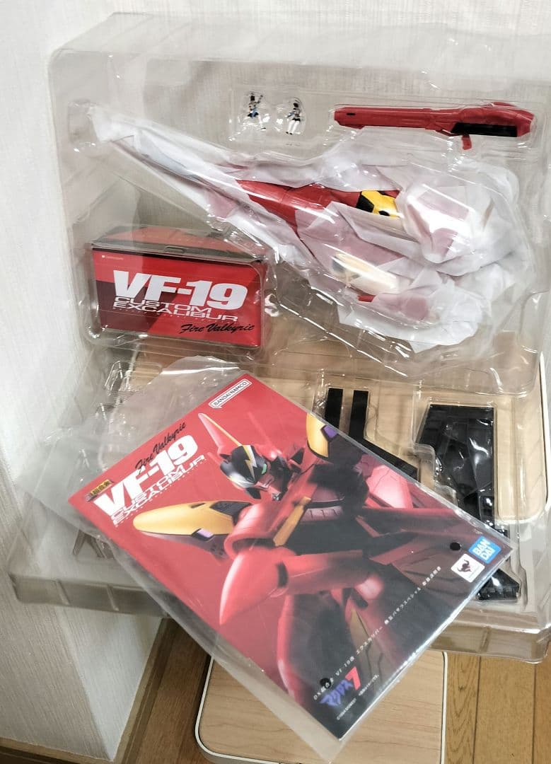 【最値下げ❢】DX超合金 VF-19改 ファイヤーバルキリー 熱気バサラSP