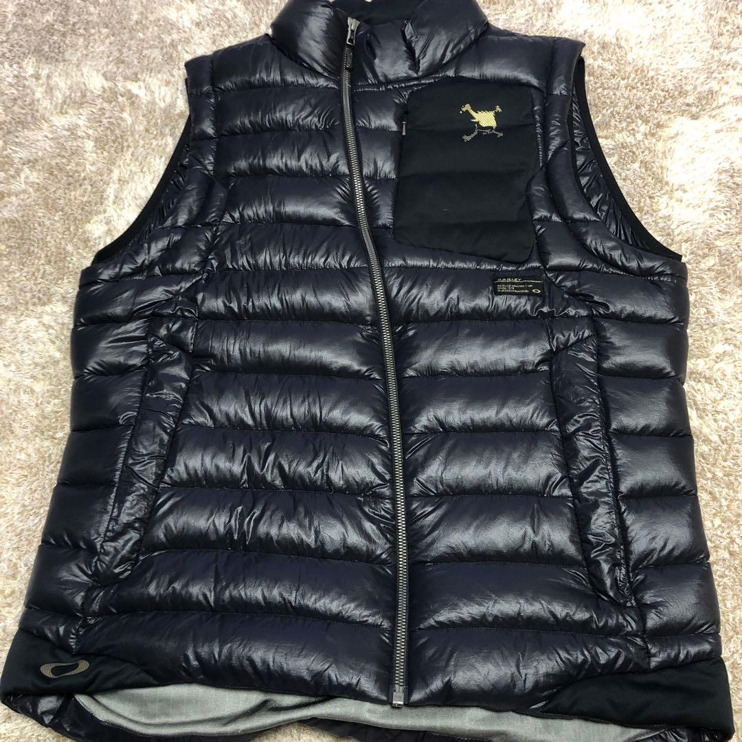 Oakley スカルコレクション ダウンベスト L ブラック
