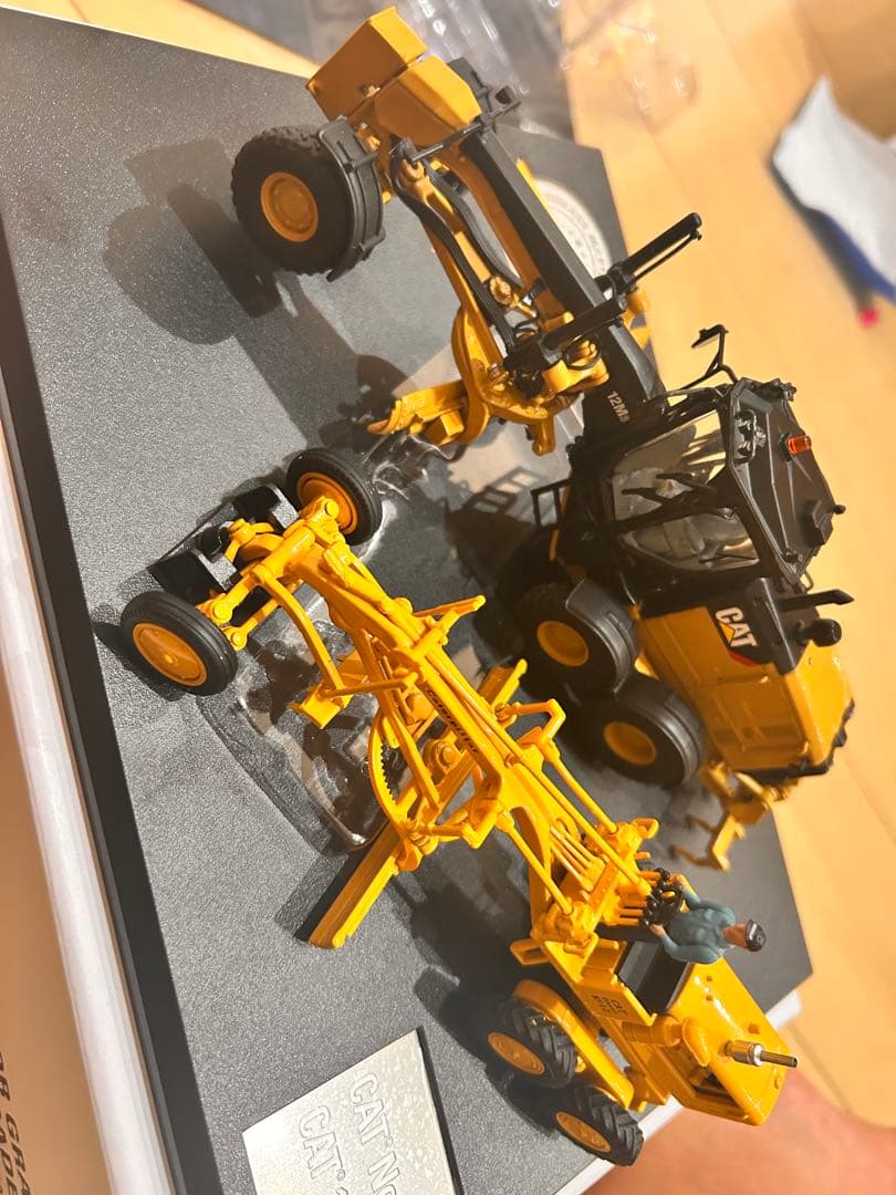 CAT 12M3 1/50スケールモデル　no12 85560 重機