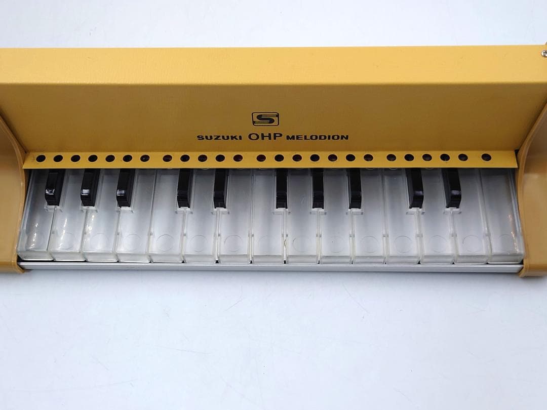 SUZUKI OHP メロディオン 透明鍵盤 鍵盤ハーモニカ