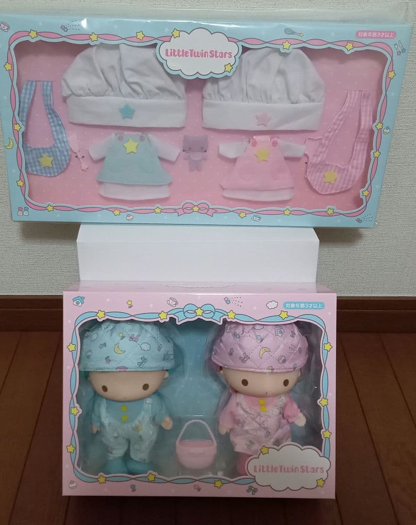 未開封　サンリオ　キキララ　ソフビドール　お人形　着せかえ　お洋服　セット