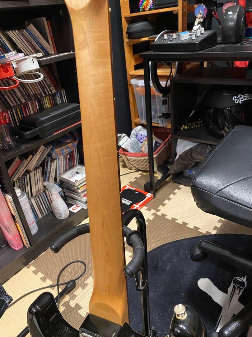 虎目ネック‼︎改造多数ストラトキャスター