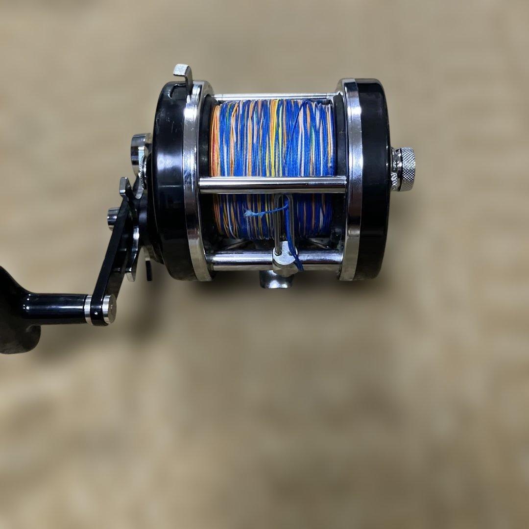 Autocast 900 ベイトリール