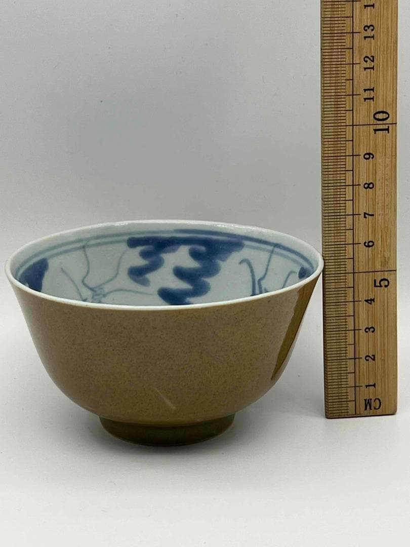 清光緒時代 紫金釉青花草虫文杯 压手杯 茶道具　茶杯 盃 煎茶碗(F-74)