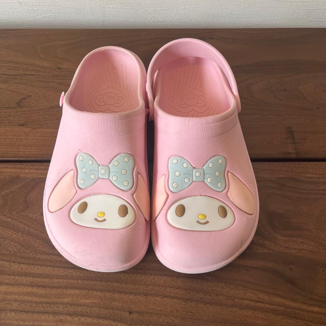 マイメロ ドンキ サンダル M sanriocrocs