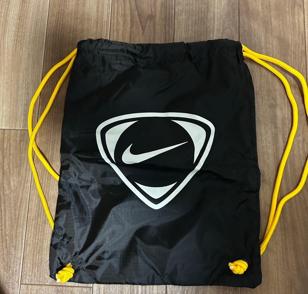 マーキュリアル ヴェイパー1RGN 28cm