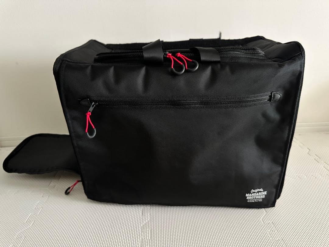 マンダリンブラザーズ　ブラックナイロンリュック　L 中型犬用