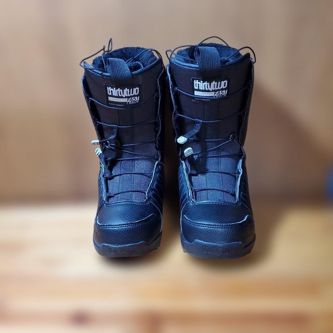 thirtytwo スノーボードブーツ 23cm! 26181