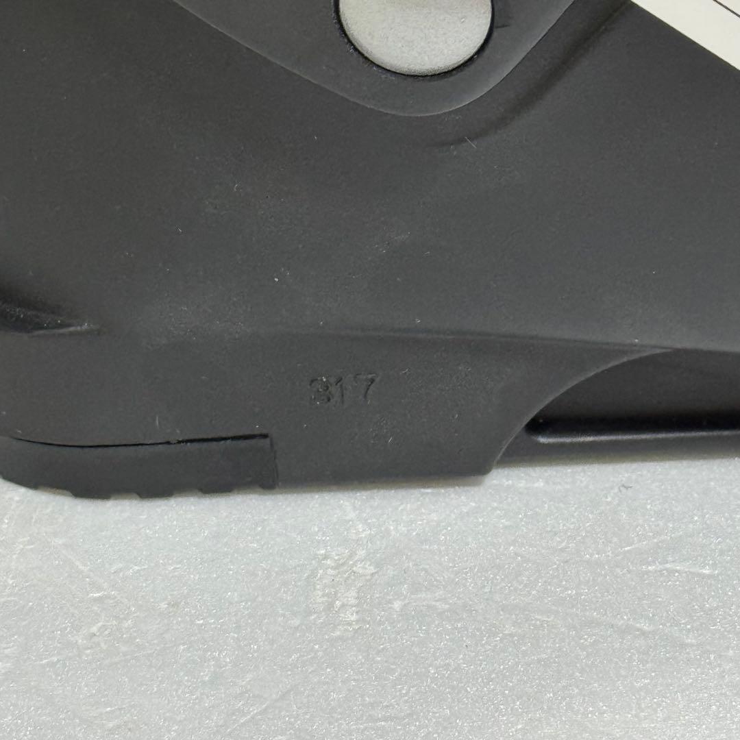 未使用27.5cmスキーブーツGENFACTORY CARIUS 5初心者格安